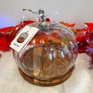 Halloween Pumpkin Shaped Glass Cheese Dome - 7" height and 8.25" diameter - NIB